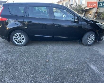 Рено Гранд Сценік 2013 у Тлумаче на Automoto.ua Чорний Рено Гранд Сценік, об'ємом двигуна 1.6 л та пробігом 239 тис. км за 8500 $, фото 1 на Automoto.ua