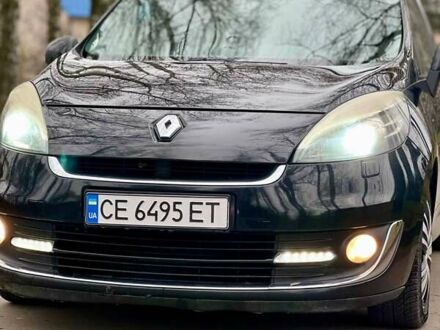 Чорний Рено Гранд Сценік, об'ємом двигуна 1.6 л та пробігом 254 тис. км за 8800 $, фото 1 на Automoto.ua
