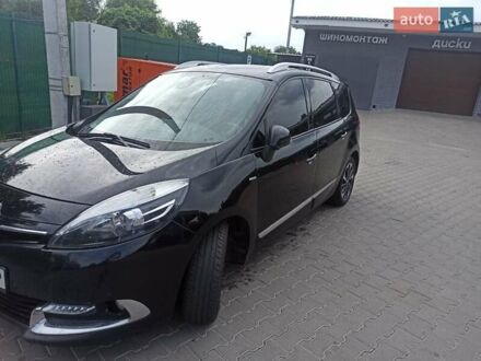 Рено Гранд Сценік 2015 у Києві на Automoto.ua Чорний Рено Гранд Сценік, об'ємом двигуна 1.6 л та пробігом 290 тис. км за 9600 $, фото 1 на Automoto.ua