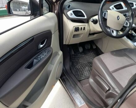 Коричневый Рено Гранд Сценик, объемом двигателя 1.9 л и пробегом 318 тыс. км за 6900 $, фото 4 на Automoto.ua