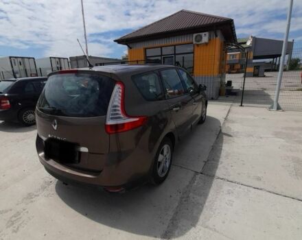 Коричневый Рено Гранд Сценик, объемом двигателя 1.9 л и пробегом 318 тыс. км за 6900 $, фото 2 на Automoto.ua