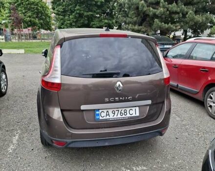 Коричневий Рено Гранд Сценік, об'ємом двигуна 2 л та пробігом 240 тис. км за 6700 $, фото 1 на Automoto.ua