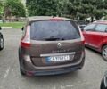 Коричневий Рено Гранд Сценік, об'ємом двигуна 2 л та пробігом 240 тис. км за 6700 $, фото 1 на Automoto.ua
