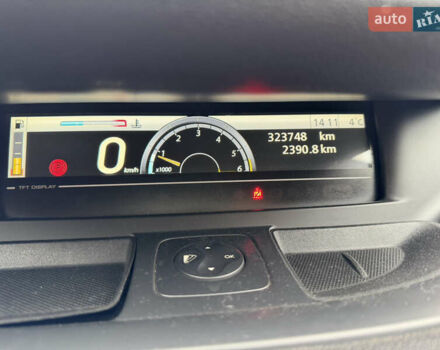 Коричневый Рено Гранд Сценик, объемом двигателя 1.9 л и пробегом 323 тыс. км за 6700 $, фото 22 на Automoto.ua