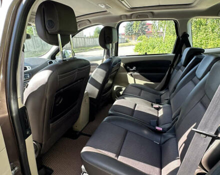 Коричневий Рено Гранд Сценік, об'ємом двигуна 1.5 л та пробігом 237 тис. км за 8300 $, фото 11 на Automoto.ua