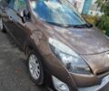 Коричневий Рено Гранд Сценік, об'ємом двигуна 0 л та пробігом 303 тис. км за 5200 $, фото 1 на Automoto.ua