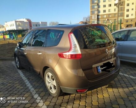 Коричневый Рено Гранд Сценик, объемом двигателя 2 л и пробегом 270 тыс. км за 7200 $, фото 3 на Automoto.ua