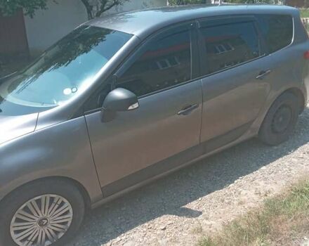 Коричневый Рено Гранд Сценик, объемом двигателя 1.46 л и пробегом 216 тыс. км за 6700 $, фото 1 на Automoto.ua