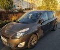 Коричневый Рено Гранд Сценик, объемом двигателя 1.9 л и пробегом 240 тыс. км за 7100 $, фото 1 на Automoto.ua