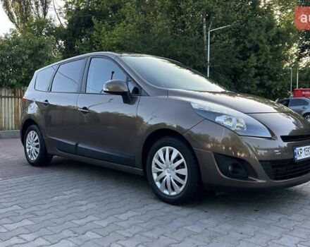 Коричневий Рено Гранд Сценік, об'ємом двигуна 1.5 л та пробігом 250 тис. км за 7900 $, фото 3 на Automoto.ua