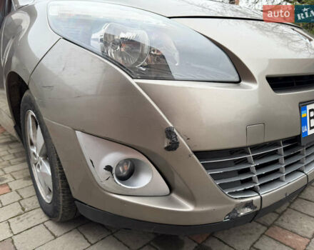 Коричневый Рено Гранд Сценик, объемом двигателя 1.9 л и пробегом 323 тыс. км за 6700 $, фото 7 на Automoto.ua