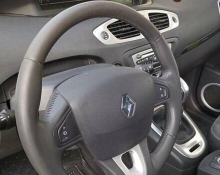 Коричневый Рено Гранд Сценик, объемом двигателя 2 л и пробегом 231 тыс. км за 9300 $, фото 12 на Automoto.ua
