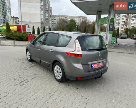 Рено Гранд Сценик 2009 в Житомире на Automoto.ua Коричневый Рено Гранд Сценик, объемом двигателя 1.9 л и пробегом 226 тыс. км за 7950 $, фото 6 на Automoto.ua