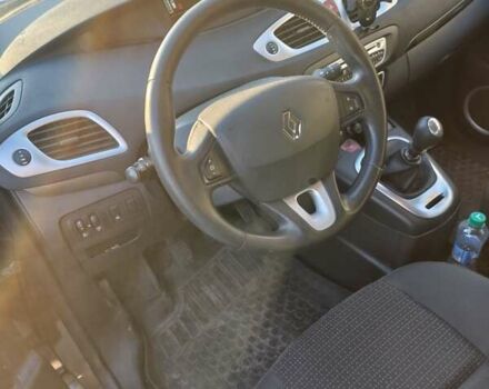 Коричневый Рено Гранд Сценик, объемом двигателя 1.9 л и пробегом 240 тыс. км за 7100 $, фото 18 на Automoto.ua