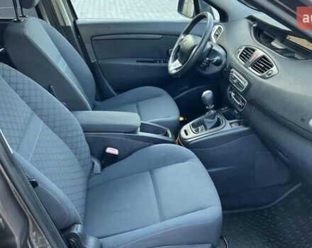 Коричневый Рено Гранд Сценик, объемом двигателя 1.5 л и пробегом 250 тыс. км за 7500 $, фото 10 на Automoto.ua