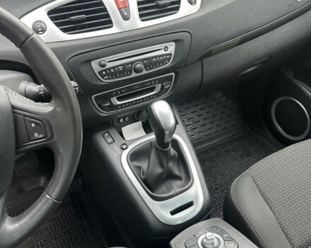 Коричневый Рено Гранд Сценик, объемом двигателя 2 л и пробегом 231 тыс. км за 9300 $, фото 24 на Automoto.ua