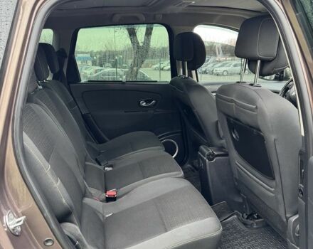 Коричневый Рено Гранд Сценик, объемом двигателя 1.5 л и пробегом 230 тыс. км за 6700 $, фото 6 на Automoto.ua