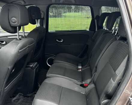 Коричневый Рено Гранд Сценик, объемом двигателя 1.5 л и пробегом 230 тыс. км за 6700 $, фото 9 на Automoto.ua