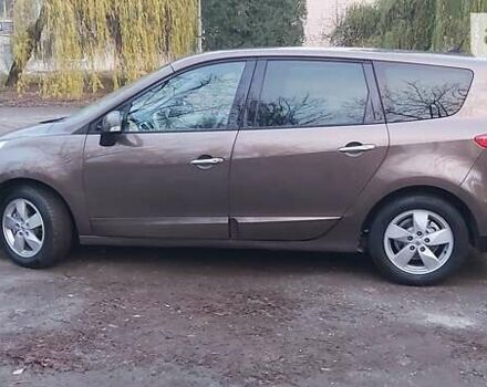 Коричневый Рено Гранд Сценик, объемом двигателя 1.5 л и пробегом 234 тыс. км за 7700 $, фото 8 на Automoto.ua