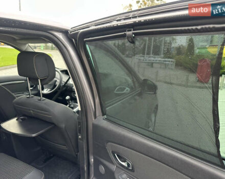 Коричневый Рено Гранд Сценик, объемом двигателя 1.9 л и пробегом 226 тыс. км за 7950 $, фото 12 на Automoto.ua