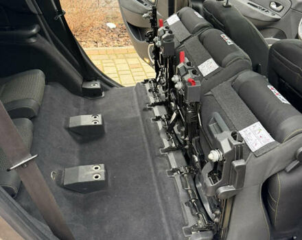 Коричневый Рено Гранд Сценик, объемом двигателя 1.9 л и пробегом 323 тыс. км за 6700 $, фото 31 на Automoto.ua