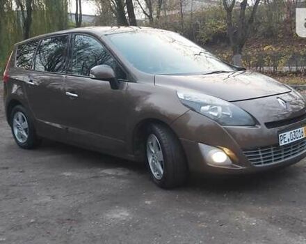 Коричневый Рено Гранд Сценик, объемом двигателя 1.5 л и пробегом 234 тыс. км за 7700 $, фото 2 на Automoto.ua