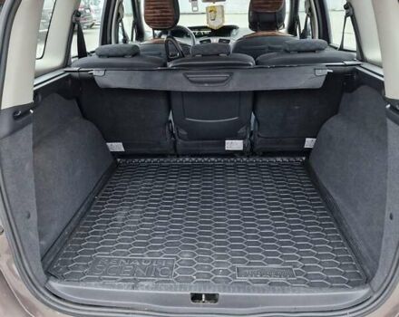 Коричневый Рено Гранд Сценик, объемом двигателя 1.5 л и пробегом 264 тыс. км за 6300 $, фото 6 на Automoto.ua