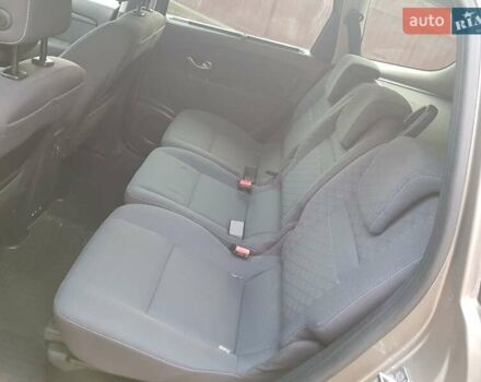 Коричневый Рено Гранд Сценик, объемом двигателя 1.9 л и пробегом 249 тыс. км за 6999 $, фото 27 на Automoto.ua