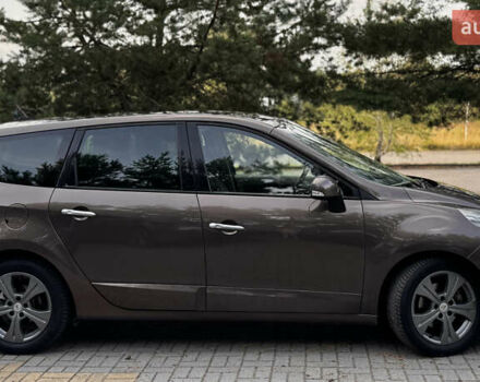 Коричневый Рено Гранд Сценик, объемом двигателя 2 л и пробегом 203 тыс. км за 8000 $, фото 9 на Automoto.ua