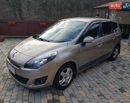 Коричневый Рено Гранд Сценик, объемом двигателя 1.9 л и пробегом 249 тыс. км за 6999 $, фото 16 на Automoto.ua