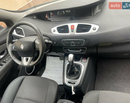 Коричневый Рено Гранд Сценик, объемом двигателя 2 л и пробегом 241 тыс. км за 8600 $, фото 42 на Automoto.ua