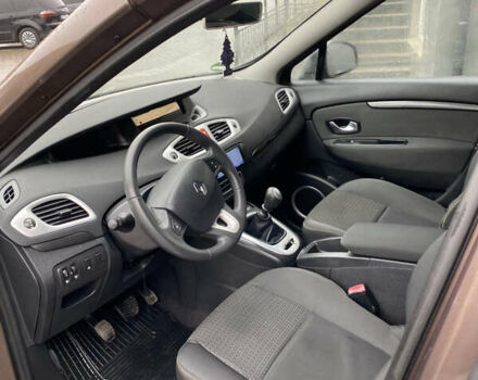 Коричневый Рено Гранд Сценик, объемом двигателя 1.5 л и пробегом 233 тыс. км за 6999 $, фото 18 на Automoto.ua