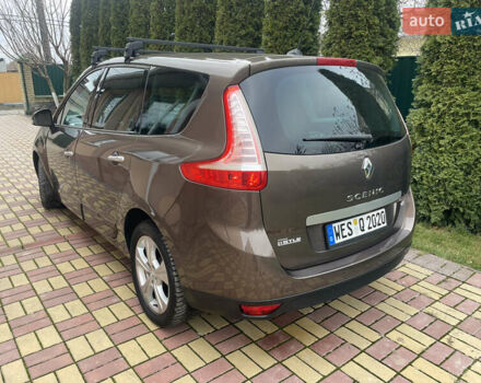 Коричневый Рено Гранд Сценик, объемом двигателя 2 л и пробегом 241 тыс. км за 8600 $, фото 10 на Automoto.ua
