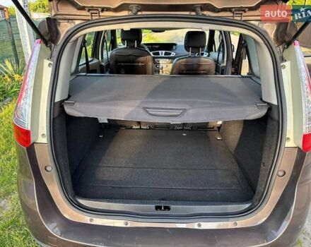 Коричневый Рено Гранд Сценик, объемом двигателя 1.4 л и пробегом 252 тыс. км за 5500 $, фото 15 на Automoto.ua