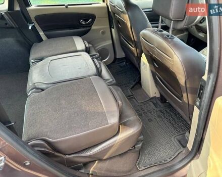 Коричневый Рено Гранд Сценик, объемом двигателя 1.4 л и пробегом 252 тыс. км за 5500 $, фото 8 на Automoto.ua