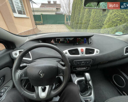 Коричневый Рено Гранд Сценик, объемом двигателя 2 л и пробегом 241 тыс. км за 8600 $, фото 28 на Automoto.ua