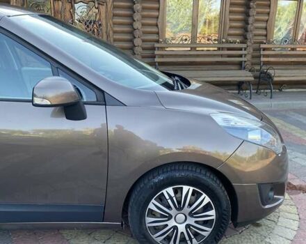 Коричневый Рено Гранд Сценик, объемом двигателя 1.46 л и пробегом 310 тыс. км за 6600 $, фото 14 на Automoto.ua