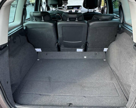 Рено Гранд Сценик 2010 в Полтаве на Automoto.ua Коричневый Рено Гранд Сценик, объемом двигателя 1.4 л и пробегом 198 тыс. км за 6950 $, фото 9 на Automoto.ua