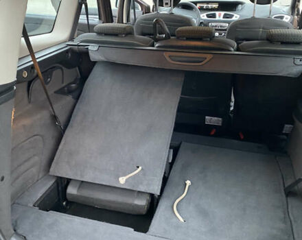 Коричневый Рено Гранд Сценик, объемом двигателя 1.4 л и пробегом 181 тыс. км за 6100 $, фото 12 на Automoto.ua