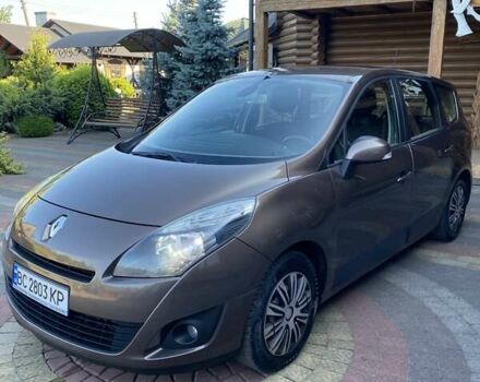 Коричневый Рено Гранд Сценик, объемом двигателя 1.46 л и пробегом 310 тыс. км за 6600 $, фото 20 на Automoto.ua