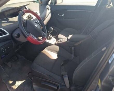 Коричневый Рено Гранд Сценик, объемом двигателя 1.4 л и пробегом 172 тыс. км за 5400 $, фото 3 на Automoto.ua