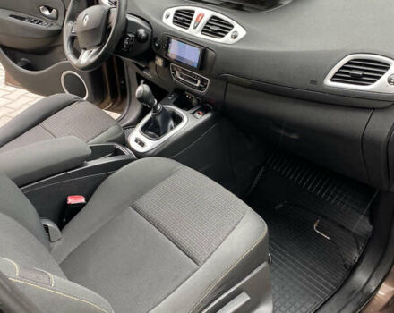 Коричневый Рено Гранд Сценик, объемом двигателя 1.5 л и пробегом 233 тыс. км за 6999 $, фото 30 на Automoto.ua