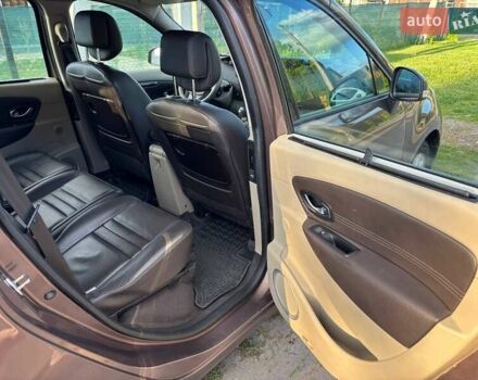 Коричневый Рено Гранд Сценик, объемом двигателя 1.4 л и пробегом 252 тыс. км за 5500 $, фото 2 на Automoto.ua