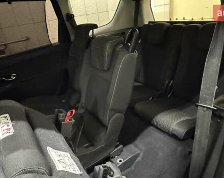 Коричневый Рено Гранд Сценик, объемом двигателя 1.9 л и пробегом 287 тыс. км за 7200 $, фото 29 на Automoto.ua