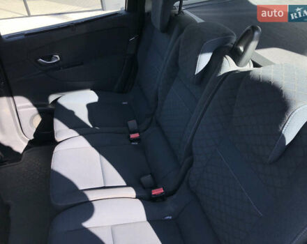 Рено Гранд Сценик 2010 в Киеве на Automoto.ua Коричневый Рено Гранд Сценик, объемом двигателя 1.4 л и пробегом 230 тыс. км за 5500 $, фото 13 на Automoto.ua