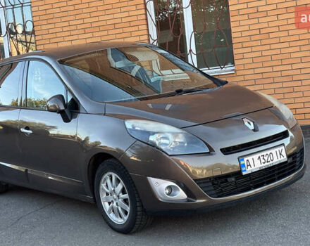 Коричневый Рено Гранд Сценик, объемом двигателя 1.9 л и пробегом 287 тыс. км за 7200 $, фото 6 на Automoto.ua