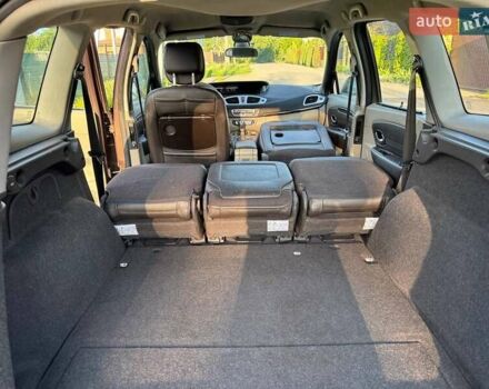 Коричневый Рено Гранд Сценик, объемом двигателя 1.4 л и пробегом 252 тыс. км за 5500 $, фото 19 на Automoto.ua