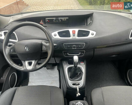 Коричневый Рено Гранд Сценик, объемом двигателя 2 л и пробегом 241 тыс. км за 8600 $, фото 43 на Automoto.ua