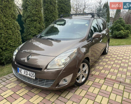 Коричневый Рено Гранд Сценик, объемом двигателя 2 л и пробегом 241 тыс. км за 8600 $, фото 15 на Automoto.ua