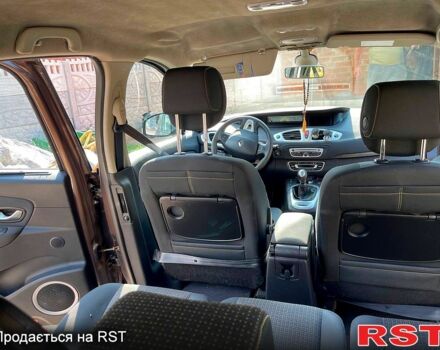 Коричневый Рено Гранд Сценик, объемом двигателя 1.5 л и пробегом 309 тыс. км за 7500 $, фото 8 на Automoto.ua